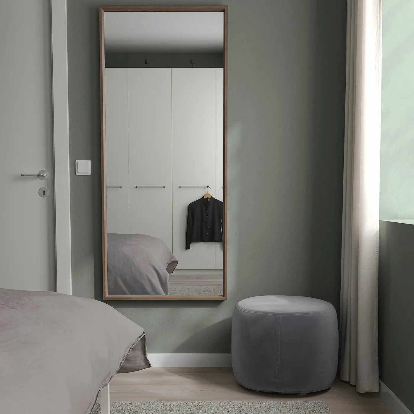 Mirror 65x150