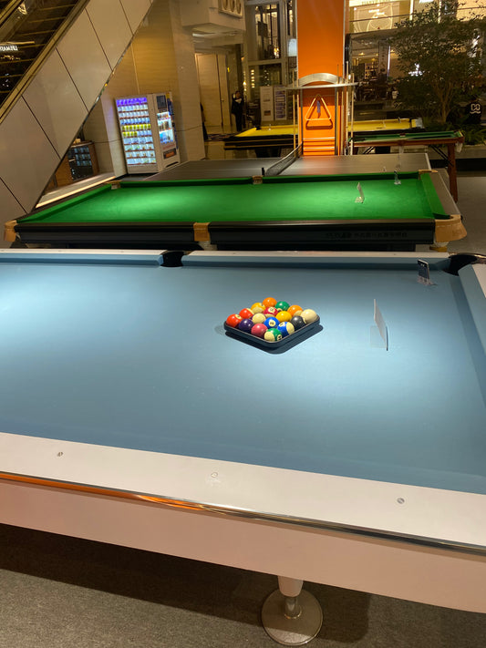 Billiard/Pool table