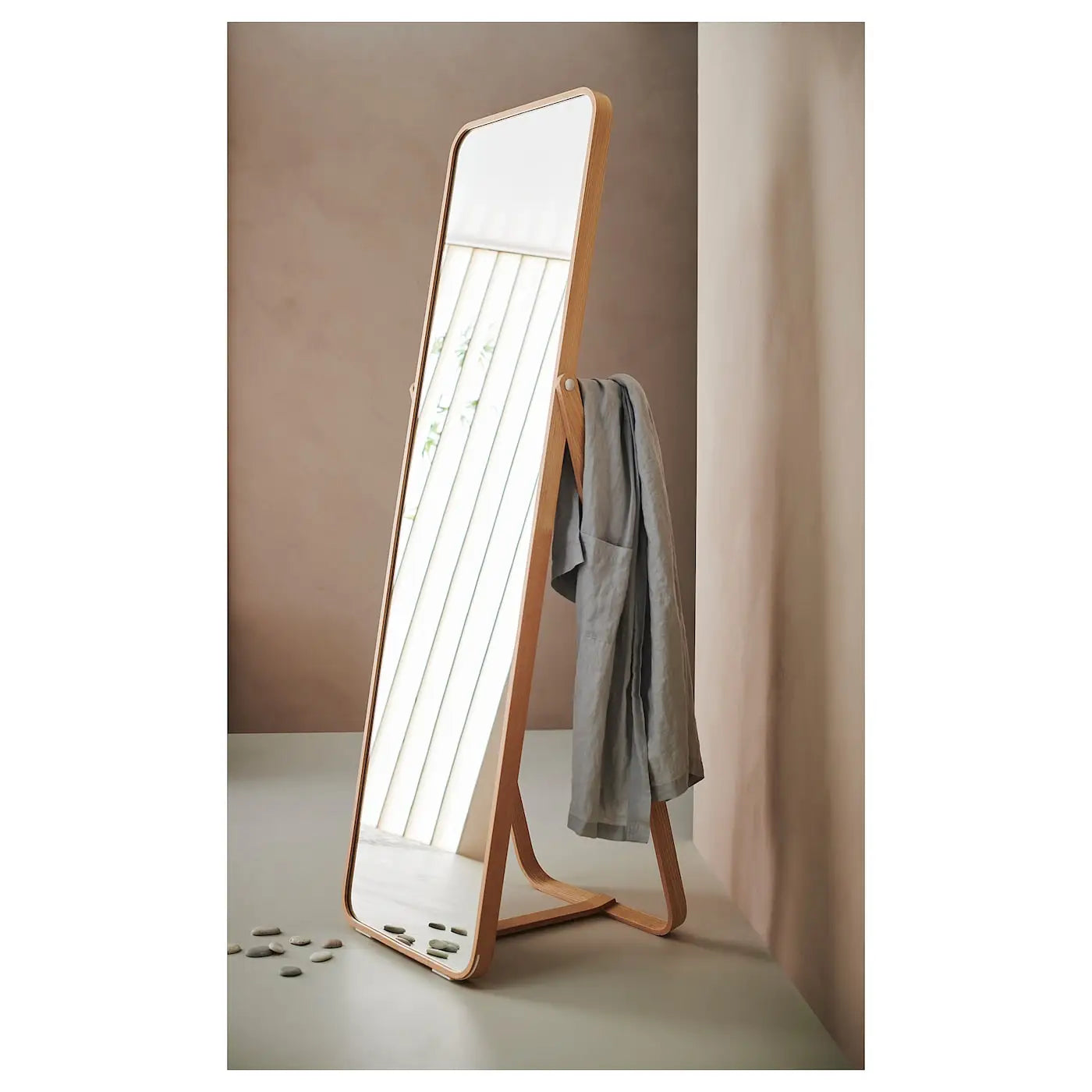 Standing mirror 52x167